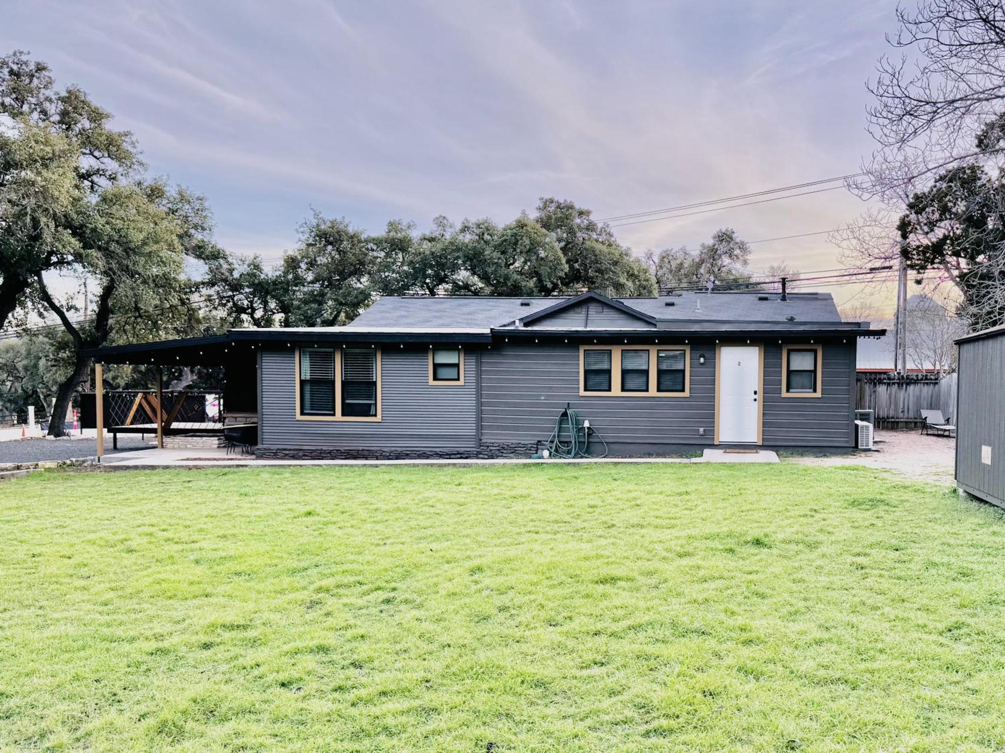 Downtown Studio 1 At Beer Ranch Project Inn Wimberley Ngoại thất bức ảnh