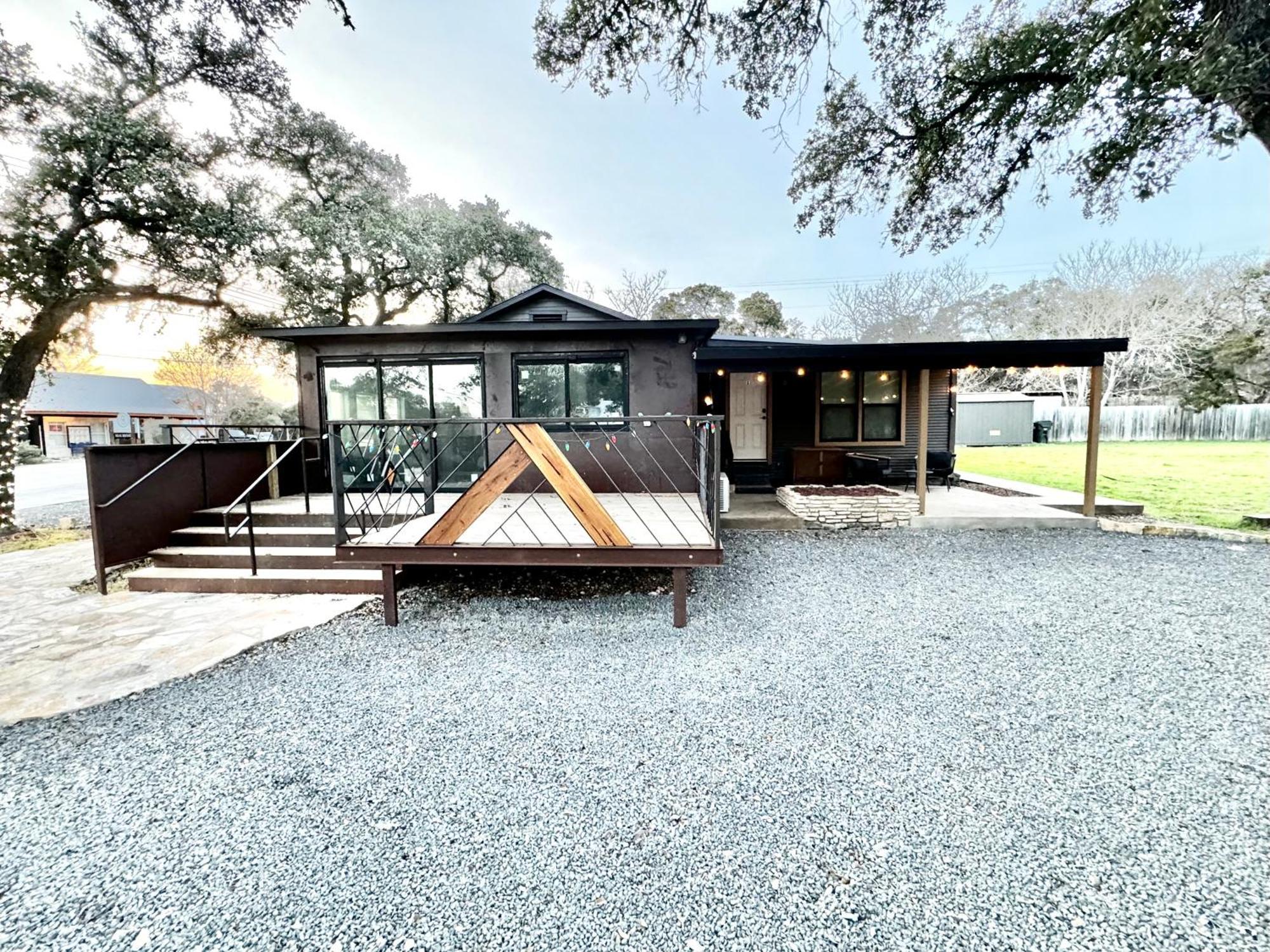 Downtown Studio 1 At Beer Ranch Project Inn Wimberley Ngoại thất bức ảnh